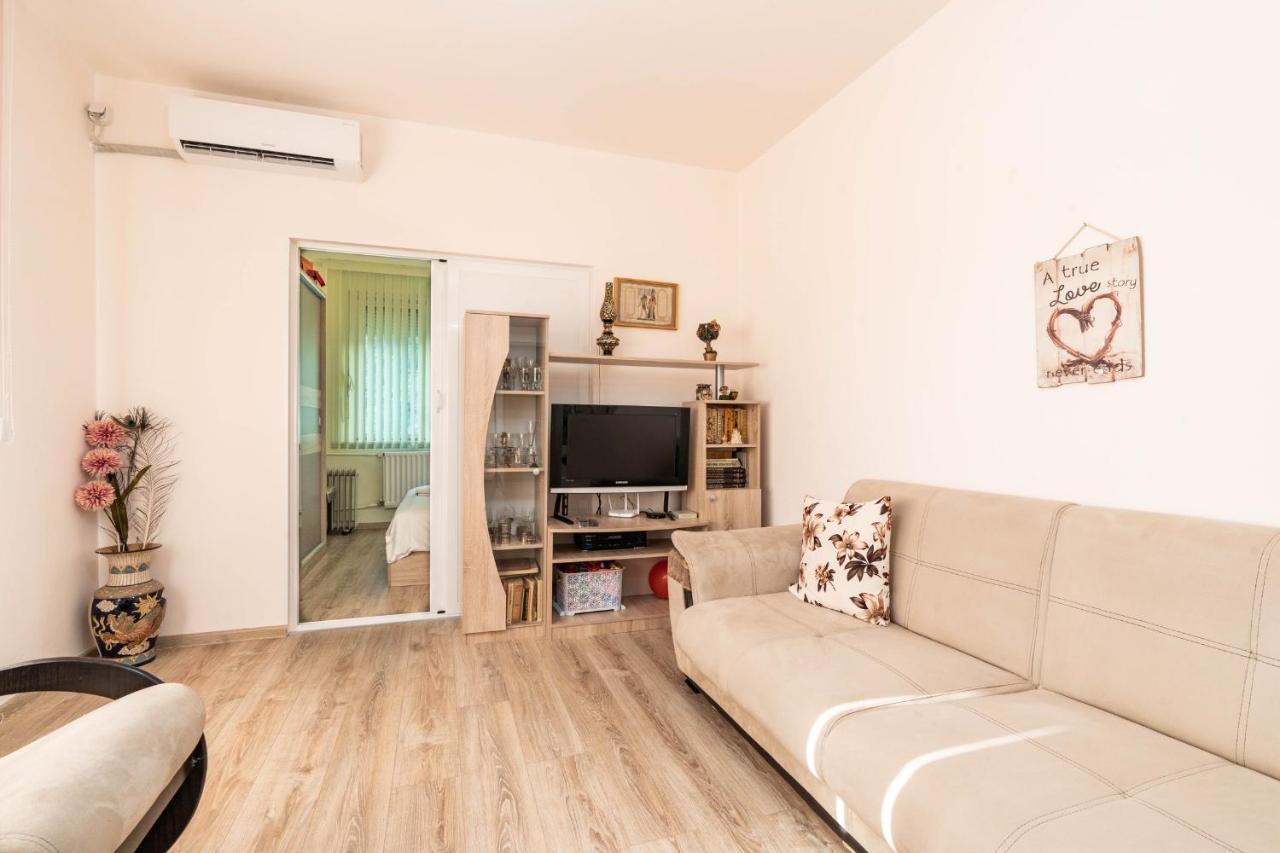 Apartmán Apartamenti Uut Plovdiv Exteriér fotografie